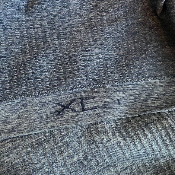 Lululemon Men XL Blue Metal Vent Tech Polo Shirt Short Sleeve Lightweight - Picture 9 of 9